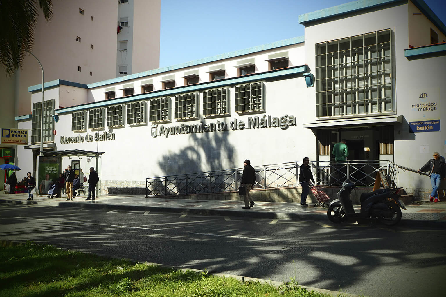 Vista del mercado desde el exterior